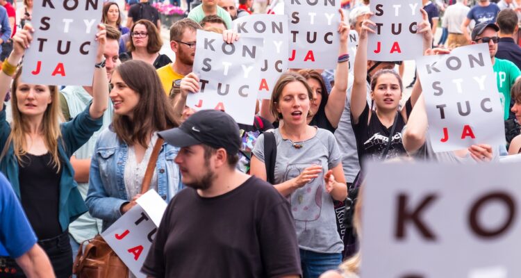 Picierno, assistiamo a terribili manifestazioni antisemite